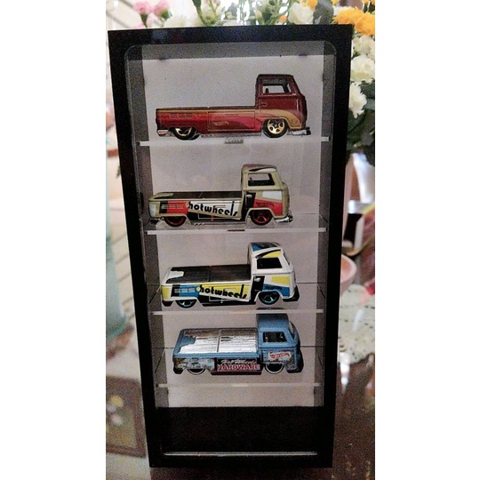 AKRILIK RAK HOTWHEELS isi 5/ Rak Hotwheels