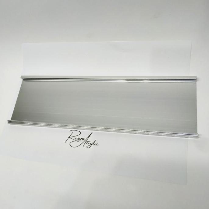 

SLIDING DOOR NAME TAG STAINLESS 9X30CM @ORDER BP SURYO SDFD354154