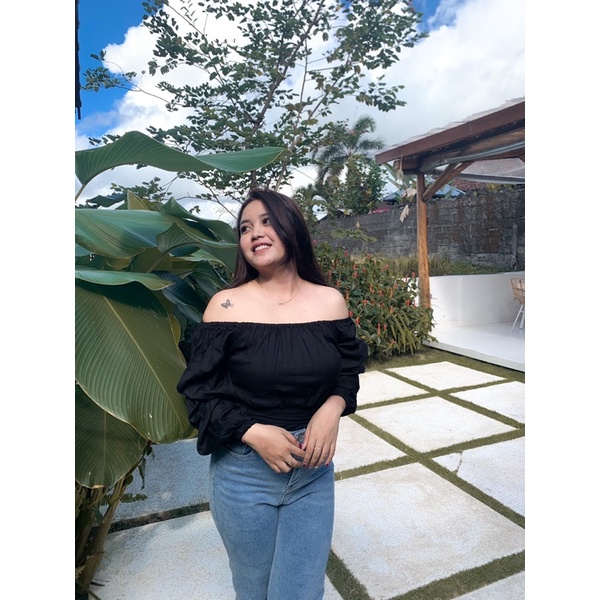 ZEE TOP/ Crop top/ Crop Lengan Panjang