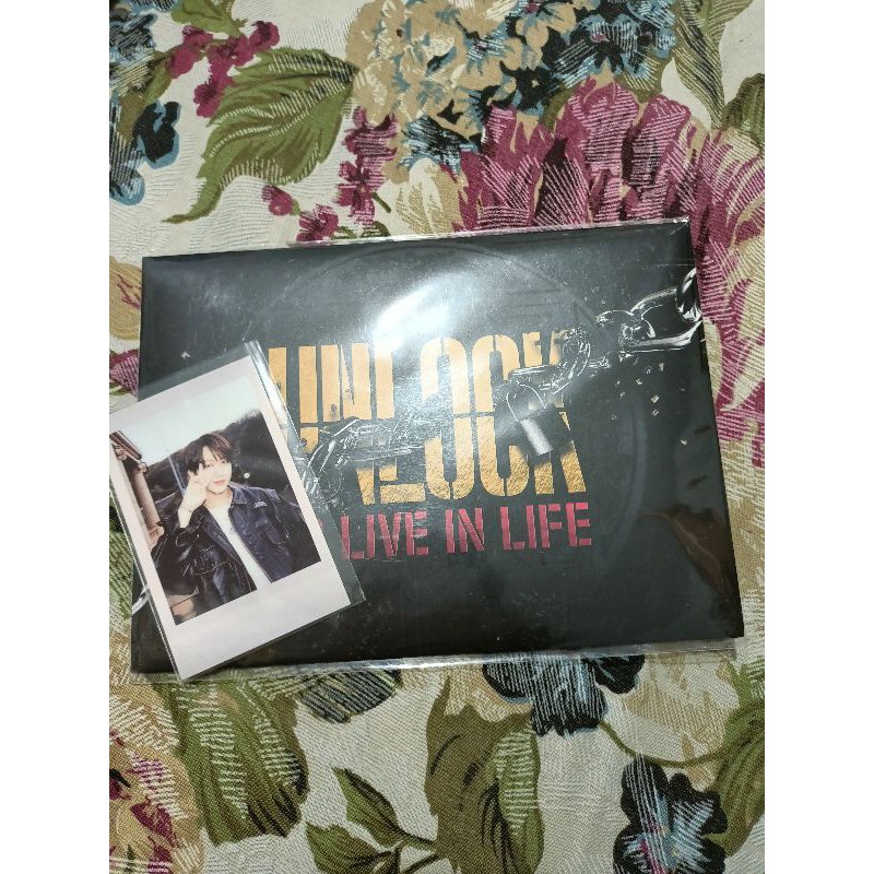 unlock ar ticket changbin stray kids.