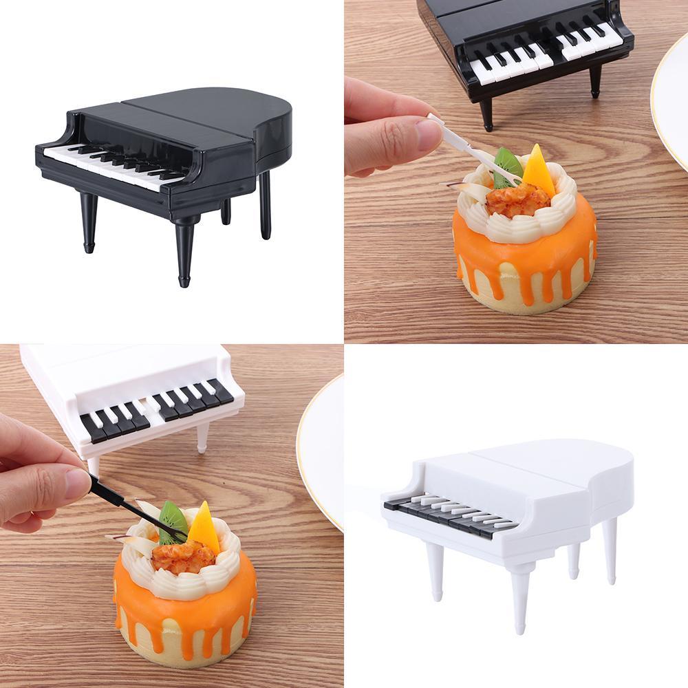 Chookyy 1set Anak Buah Garpu Hadiah Dekorasi Pesta Peralatan Makan Plasik Tusuk Gigi Mini Kartun Kreatif Piano