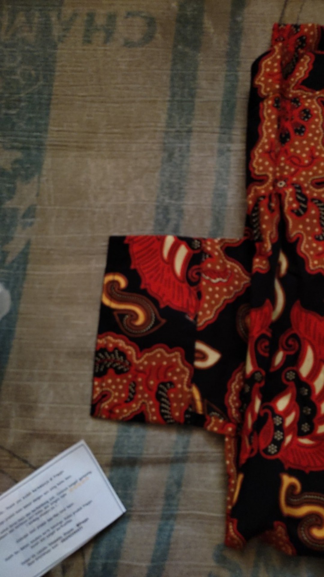 Freypv 7785 Slimfit Long Batik Black Floral Gold  M-xl Kemeja Batik