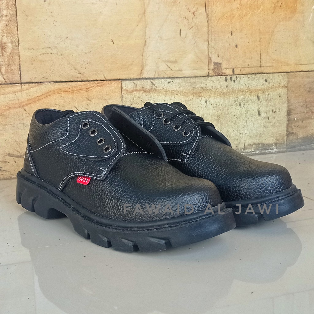 Sepatu Shoes Safety Kulit King SKN Ujung Besi Kerja Pabrik Proyek Las Dapur Kitchen Bengkel Murah