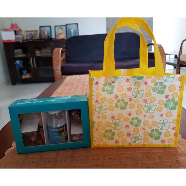 

Paket oleh oleh haji&umroh