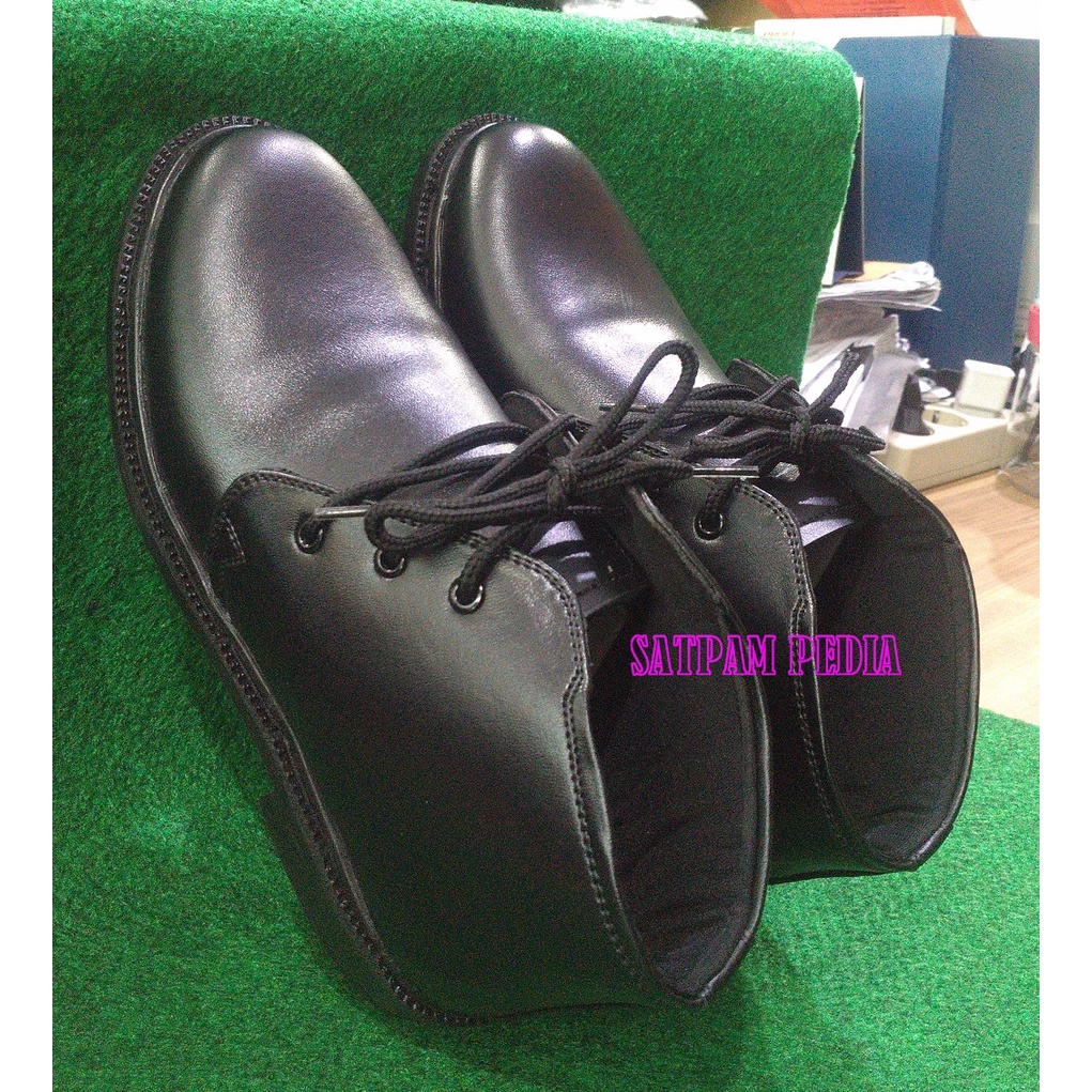 Sepatu PDH Tali Kulit Sintetis - Sepatu PDH Satpam