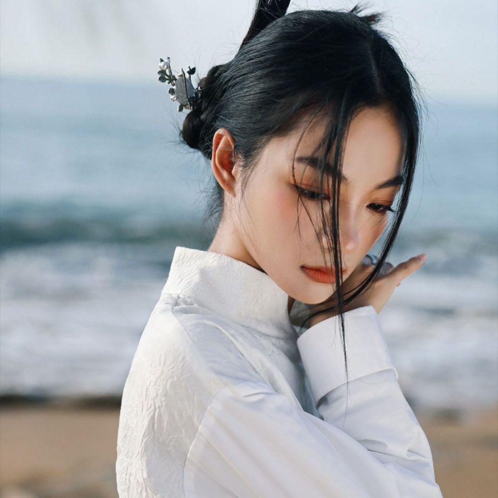 Needway Bulan Rambut Tongkat Antik Fashion Perhiasan Klasik Rambut Disk Hadiah Wanita Perempuan Gaya Cina Women Hair Fork