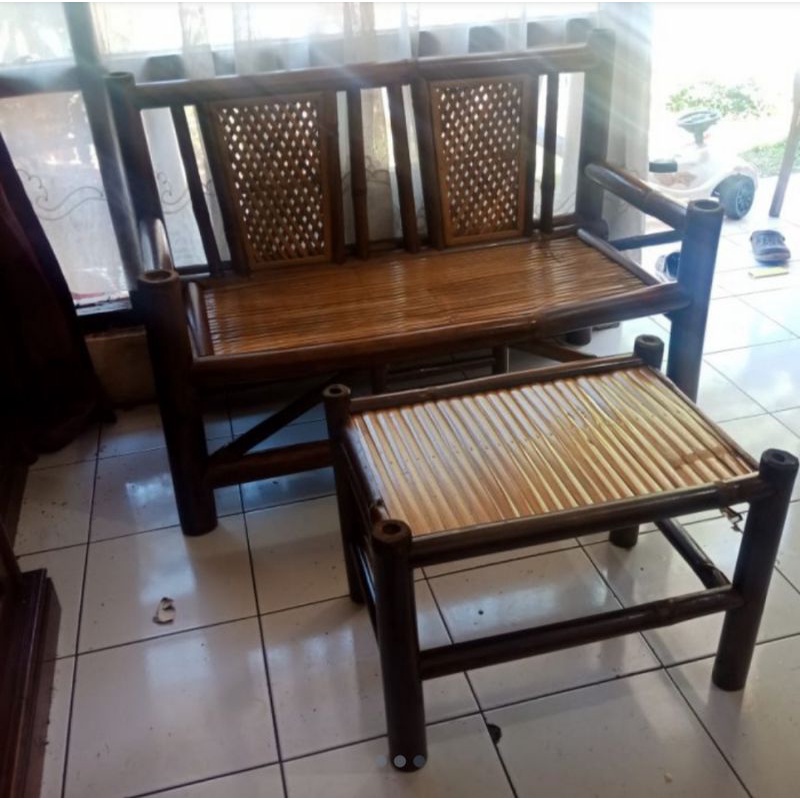 Kursi Teras Bambu Set Kursi Panjang + Meja