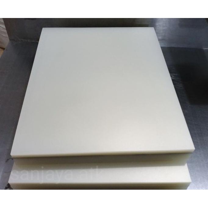 

BARANG BARU Termurah!!! Cover mika jilid Doff atau Emboss 0.30 A4 isi 100 lembar