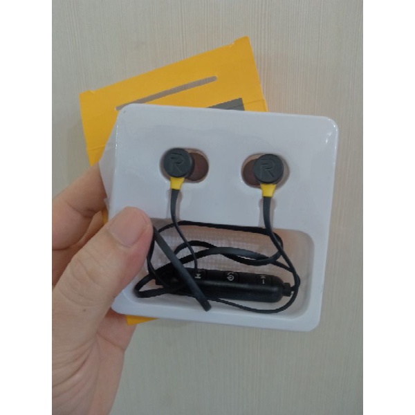 REALME BUDS - HANDSFREE WIRELESS BLUETOOTH