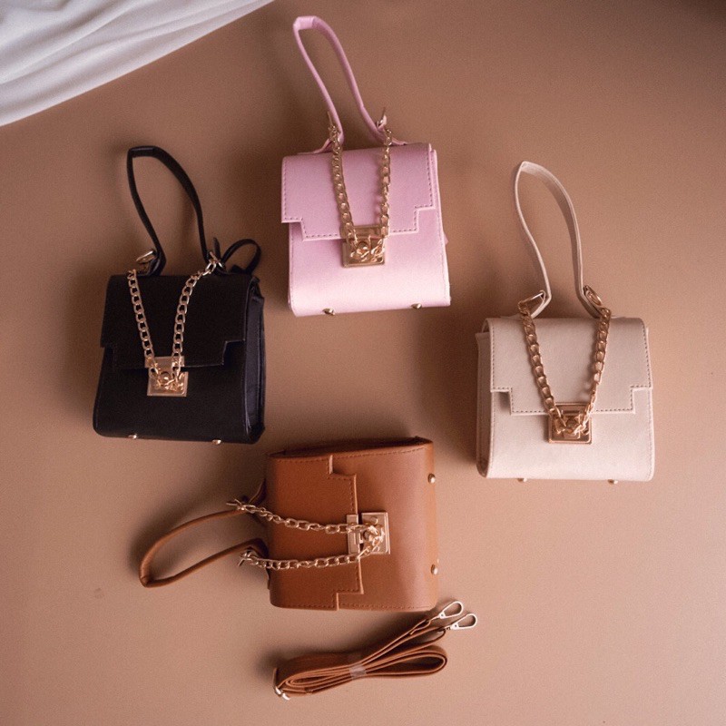 Carla bags