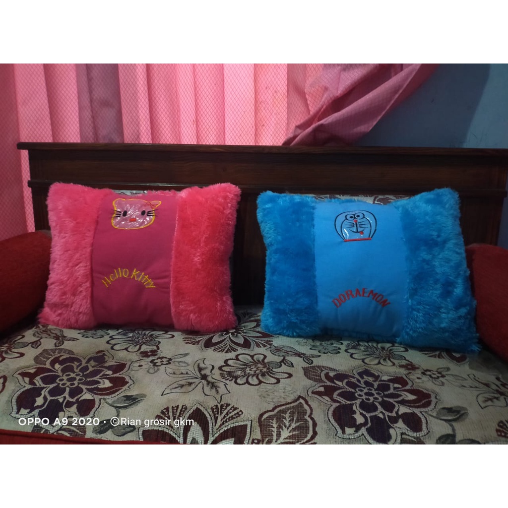 BANTAL SOFA KOTAK KARAKTER terlaris,murah,bisa cod