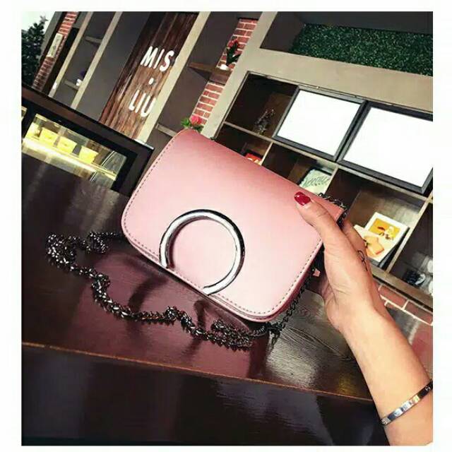 Slingbag / tas selempang Luvi bulan sabit FB50