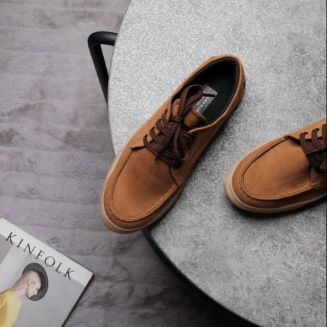 Joyland Canvas V2 Tan/Gum