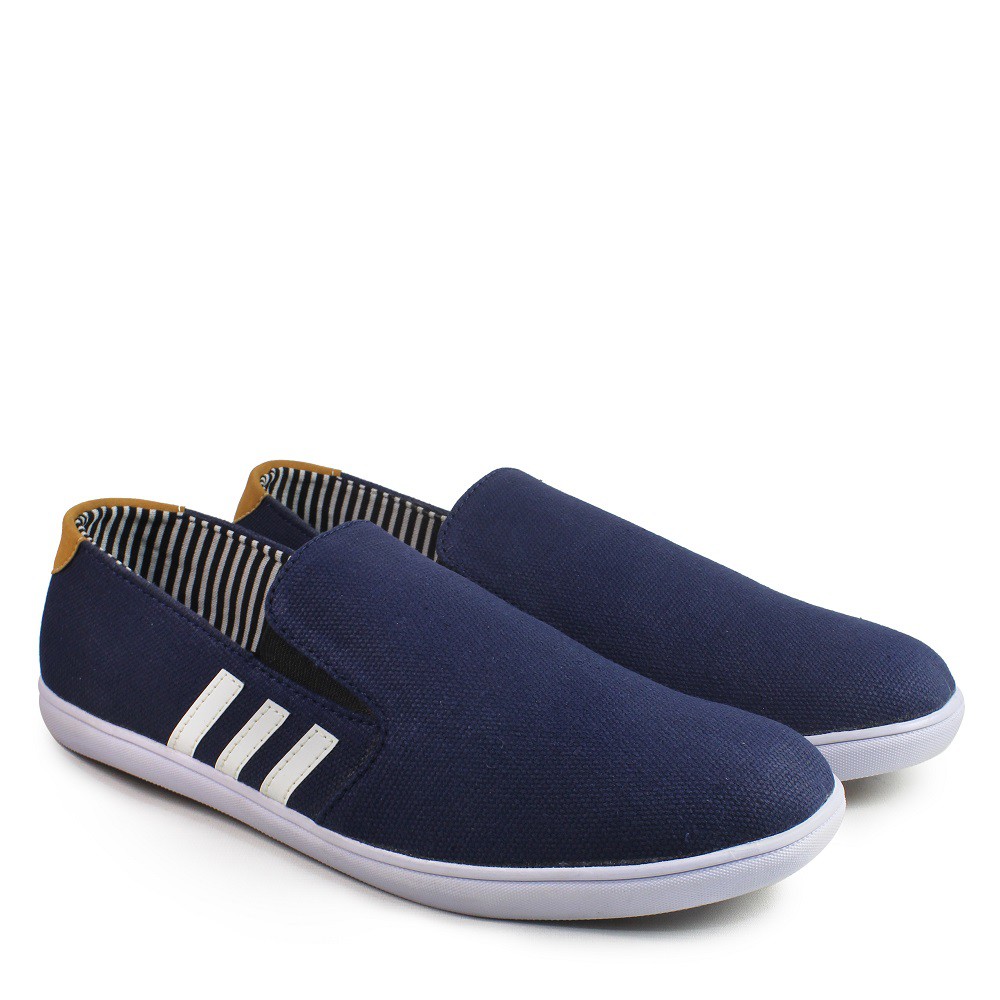 SALE ! Sepatu Slip On Pria Navy / Sepatu Slop Murah Bahan Kanvas /Kekinian Simple