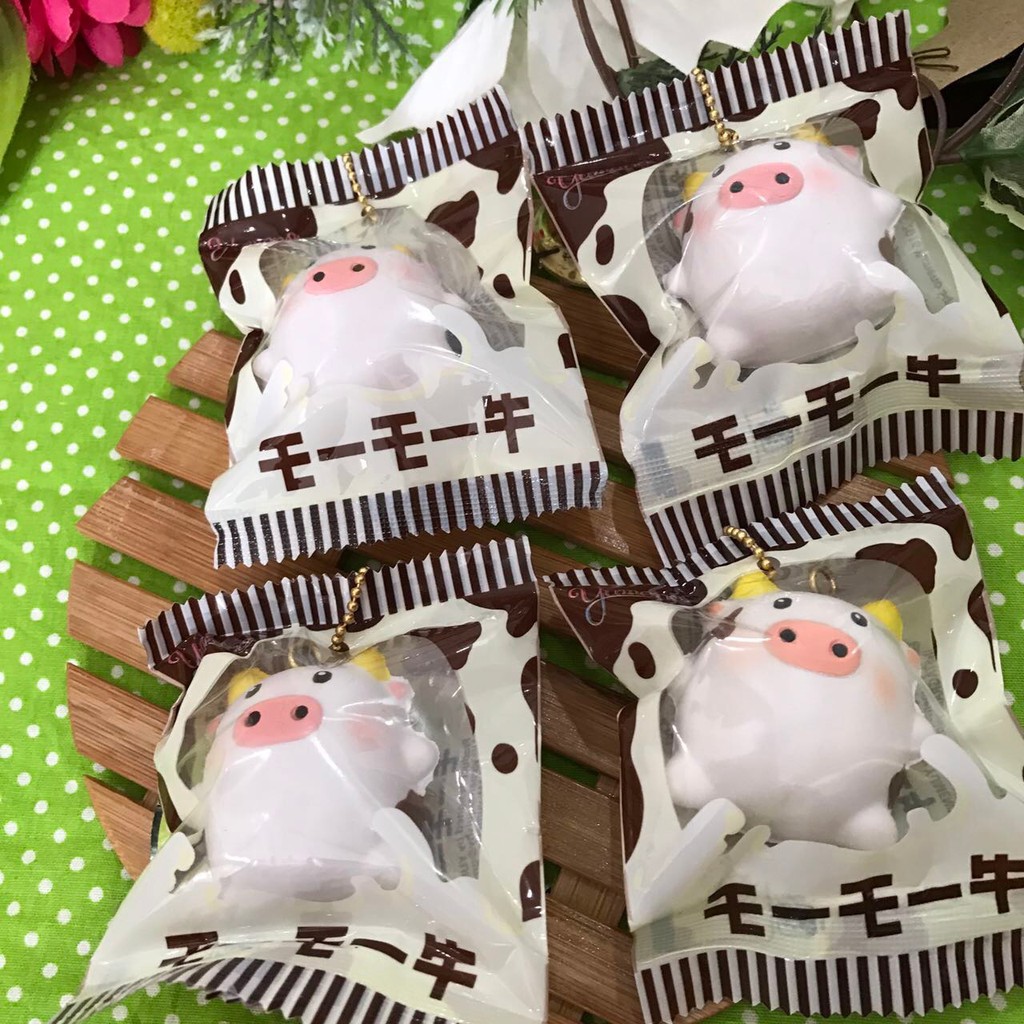 Jual Squishy Licensed Yumeno Mini Cow 