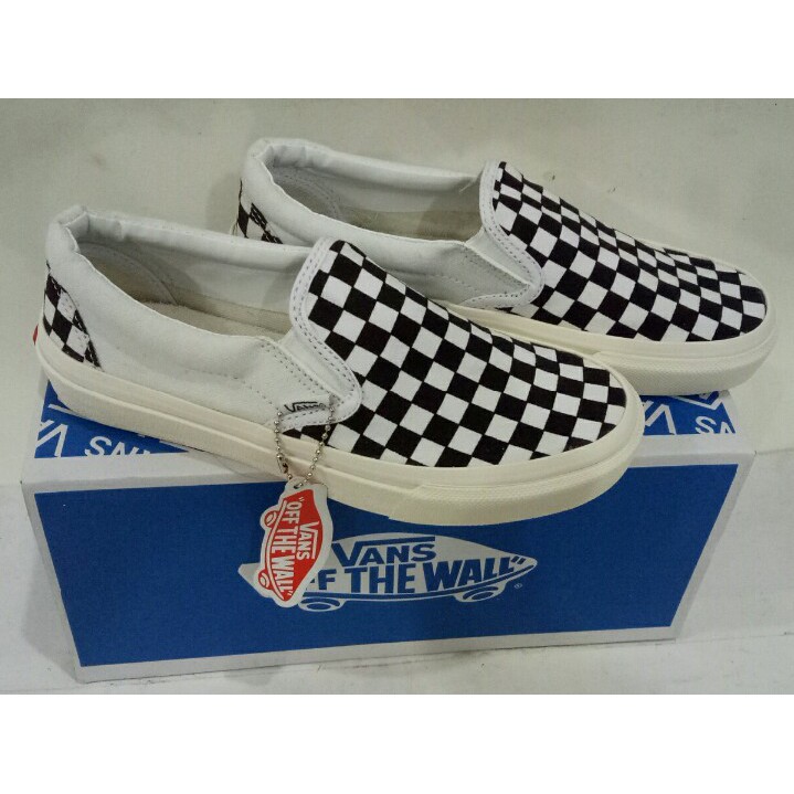 Sepatu vans slip on checkerboard terbaru sepatu vans catur sepatu kekinian (bisa cod)