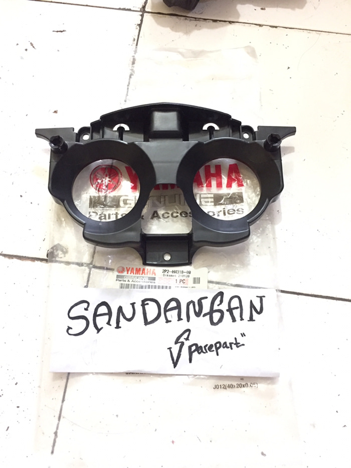 BRECKET DUDUKAN LAMPU JUPITER Z BURHAN 2006 ORIGINAL 2P2-H4318-00