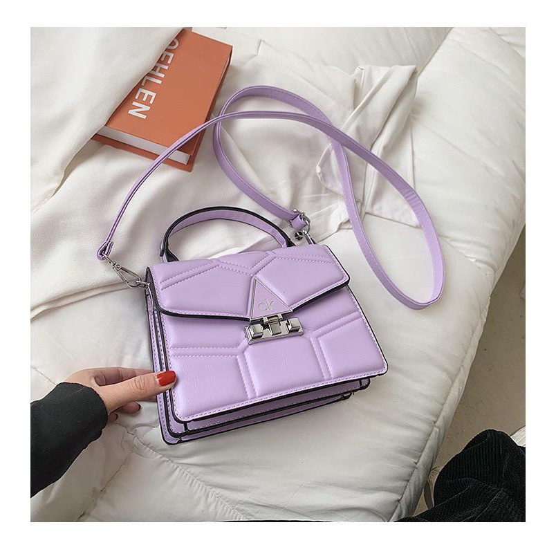 TAS SELEMPANG WANITA E5499 TAS IMPORT TAS FASHION TAS JAKARTA TERMURAH 2TAS=1KG