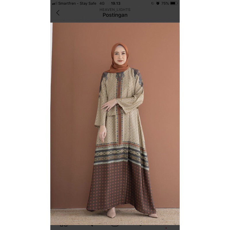 Preloved Rumaisha dress heaven lights