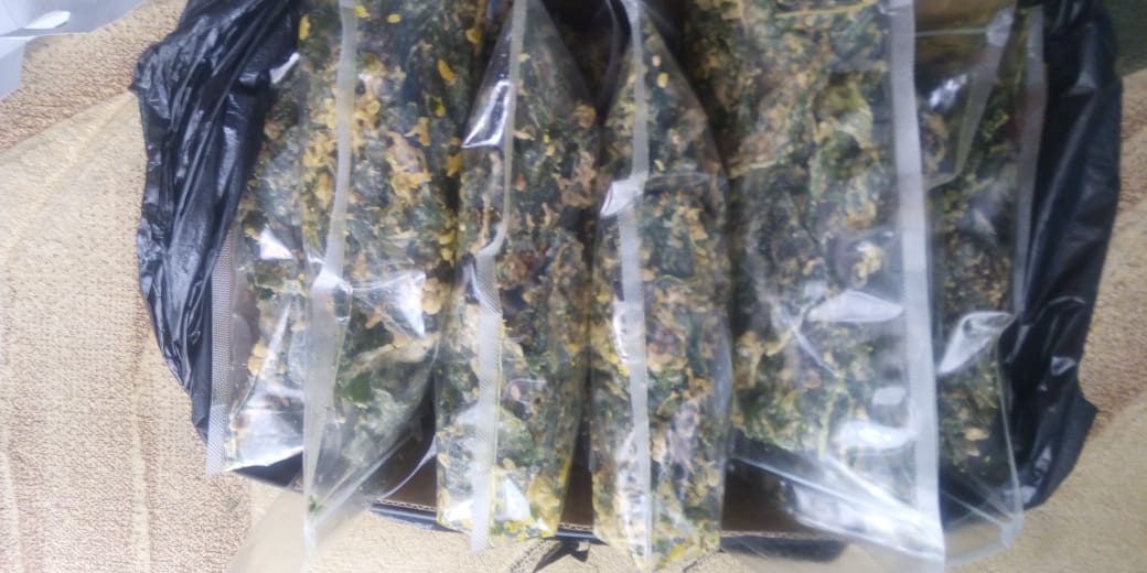 Plastik Klip Kemasan Berdiri 16 X 32 Cm Standing Up Pouch Bening Tebal