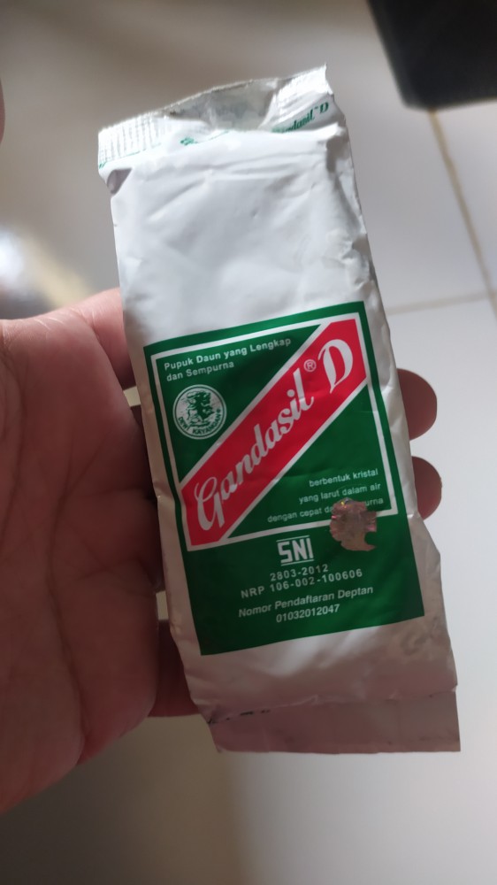 Pupuk Legendaris Gandasil D 100 Gram & 500 Gram Ori Untuk Aquascape