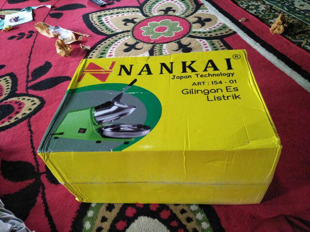 Nankai Mesin Serut Es Listrik / Ice Crusher