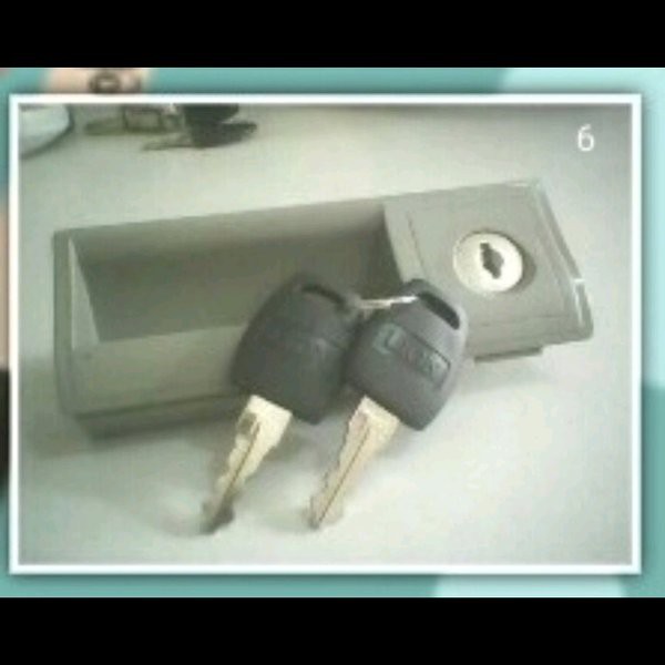 Kunci loker set merk lion