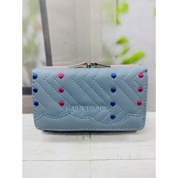 Dompet Lipat Wanita. Dompet Forever Young sedang. Dompet Behel Tanggung.