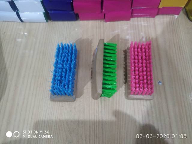 SIKAT CUCI NAGOYA / SIKAT PLASTIK10X4'5CM