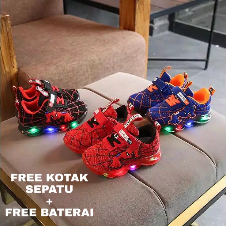 Plazababyku HERO WEB Sepatu Sneakers AnakVelcro Gambar Super Hero Dengan Lampu LED sepatu anak lampu