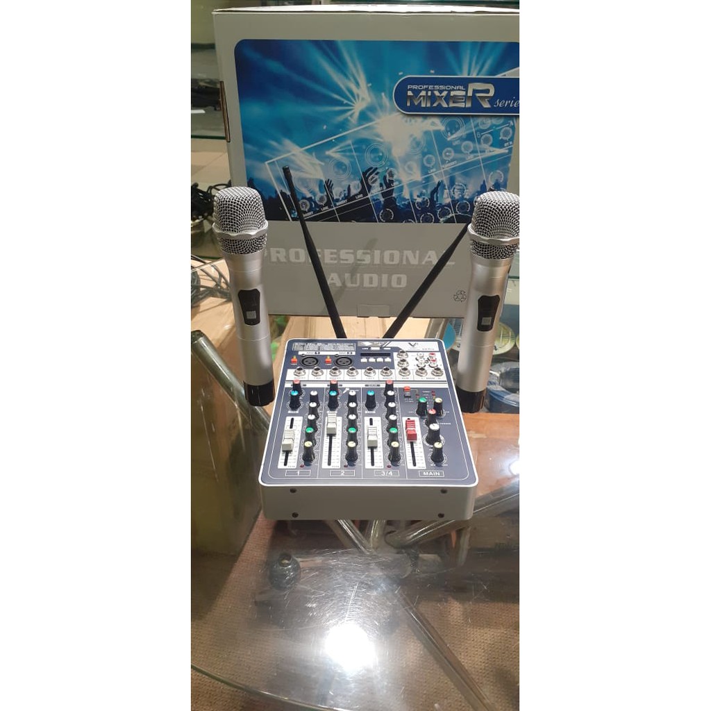 Mixer VPK V4 Pro Plus 2 Mic Wireless Handheld Mixer VPK V4 Original