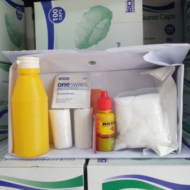 Kotak P3K Mobil/Kotak P3K