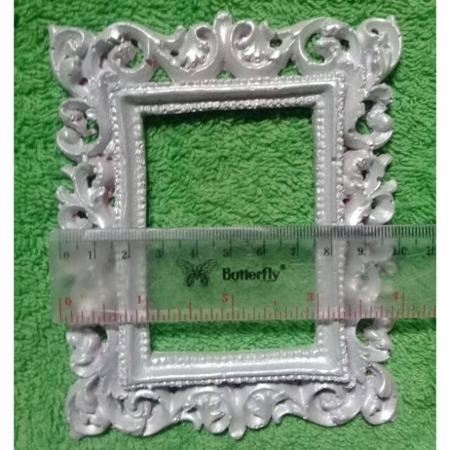 Figora resin