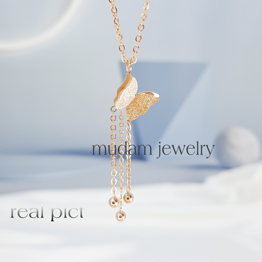 Kalung Rantai Titanium Kupu - Kupu Dengan 3 Bandul Bulat Tersedia Warna Rose gold, Gold dan Silver