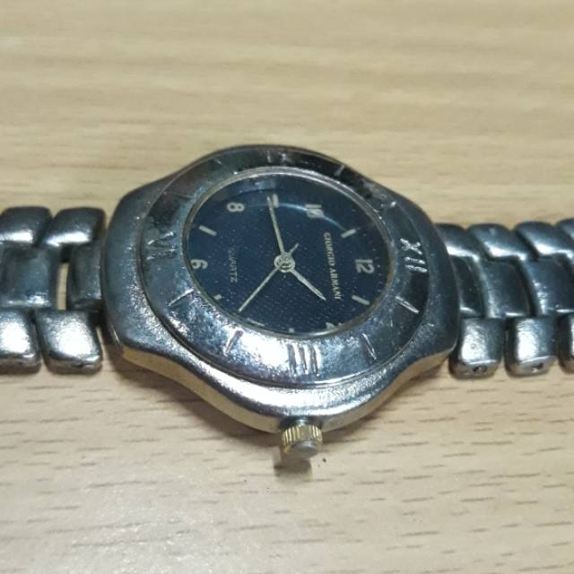 Jam tangan wanita original merk giorgio armani swiss