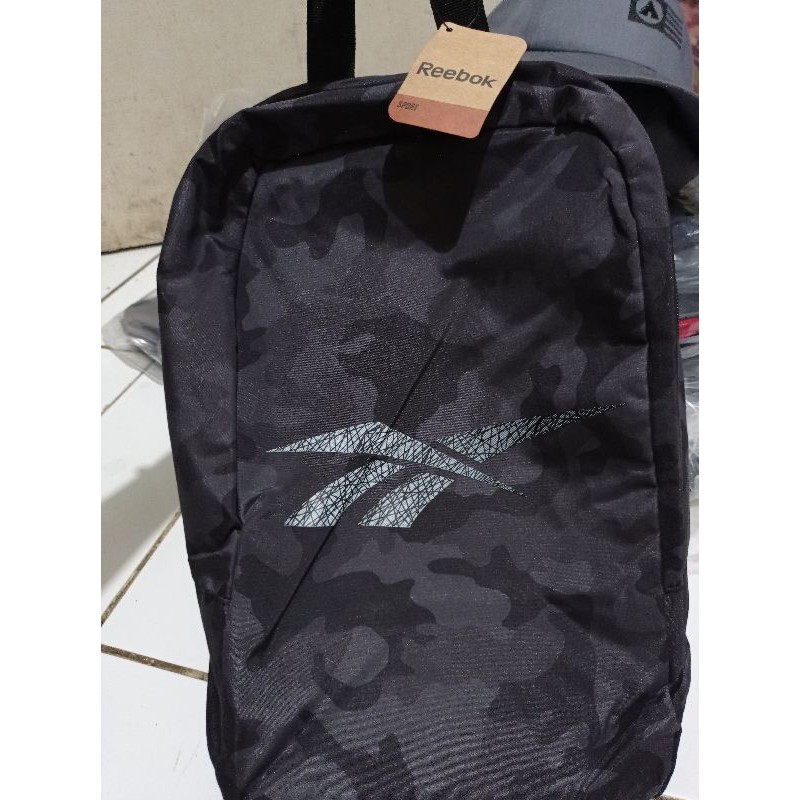 tas sepatu/shoes bag reebok original
