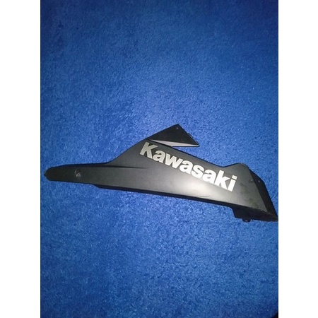 Undercowl Fairing Bawah Ninja 250 Fi Original Cover Sambungan bawah Fairing Ninja 250 fi Asli Ori