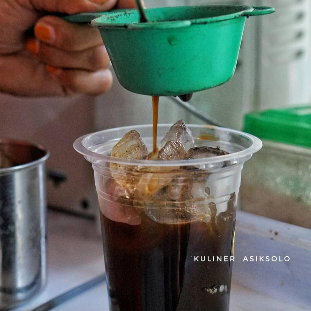 KOPI BUBUK ANGKRING SOLO 200 gram / KOPI TJAP ANGKRING TOKO PODJOK SOLO / KOPI TUBRUK TRADISIONAL