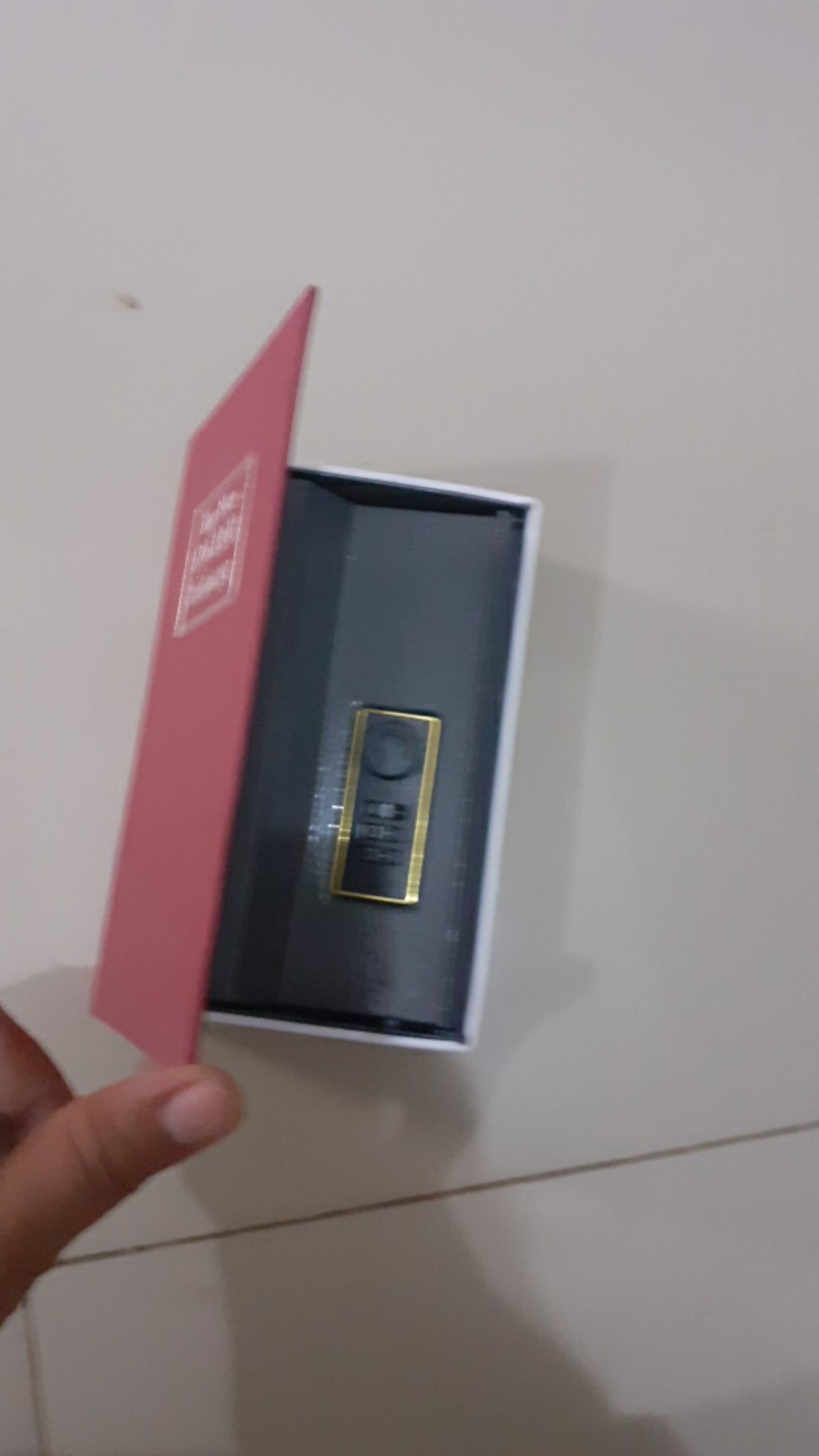 Brankas Mini Kode - Brankas Buku - Kotak Penyimpanan Rahasia - Brangkas Berangkas Perhiasan Uang Hp