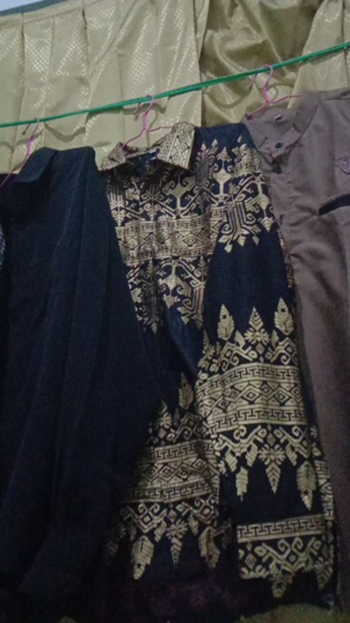 Kemeja Batik Prada Batik Terlaris. Bahan Katun Prada