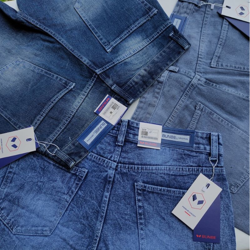 Bunbe - Celana Jeans Pendek Sobek Bermuda Pria