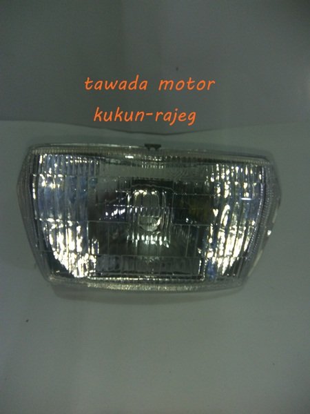 REPLEKTOR LAMPU DEPAN HONDA ASTREA PRIMA