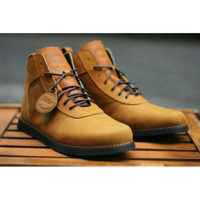 Premium Leather Boots Bradley's Anubis Tan (Kulit Asli)