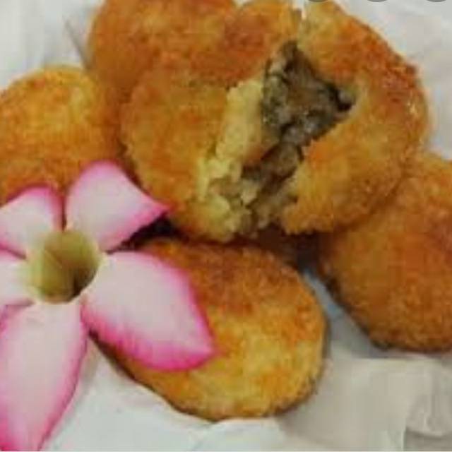 Kroket Singkong Daging Sapi Frozen