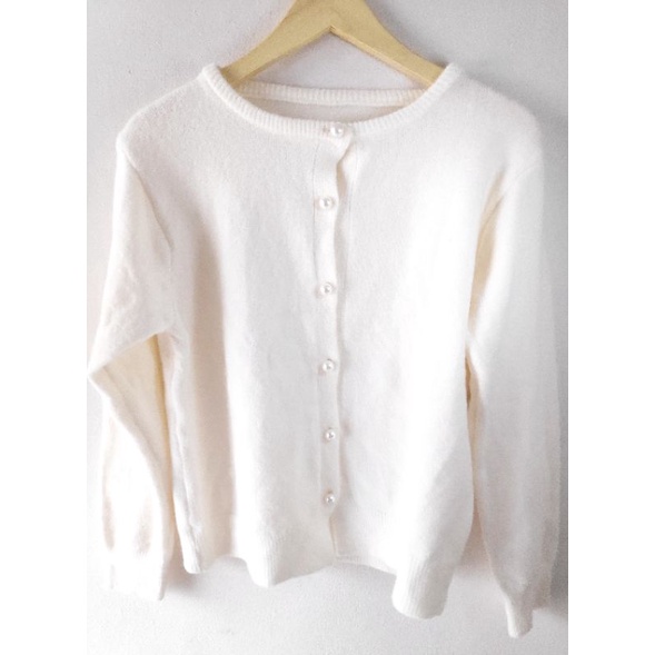 Trift Rajut Cardigan Kancing Mutiara Vintage Korea Style