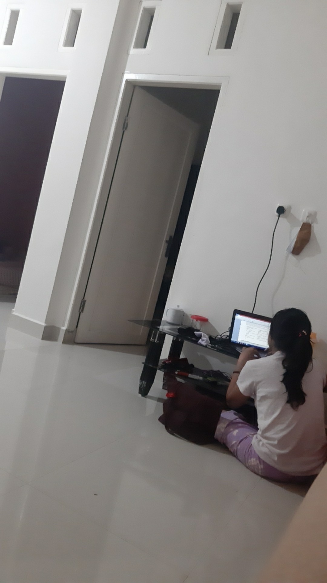 Prabuyasa Kemeja Batik Pria Lengan Panjang Slimfit Katun Printing Hem Baju Seragam Kantor Modern