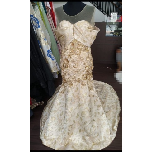 GAUN PESTA BROKAT GOLD