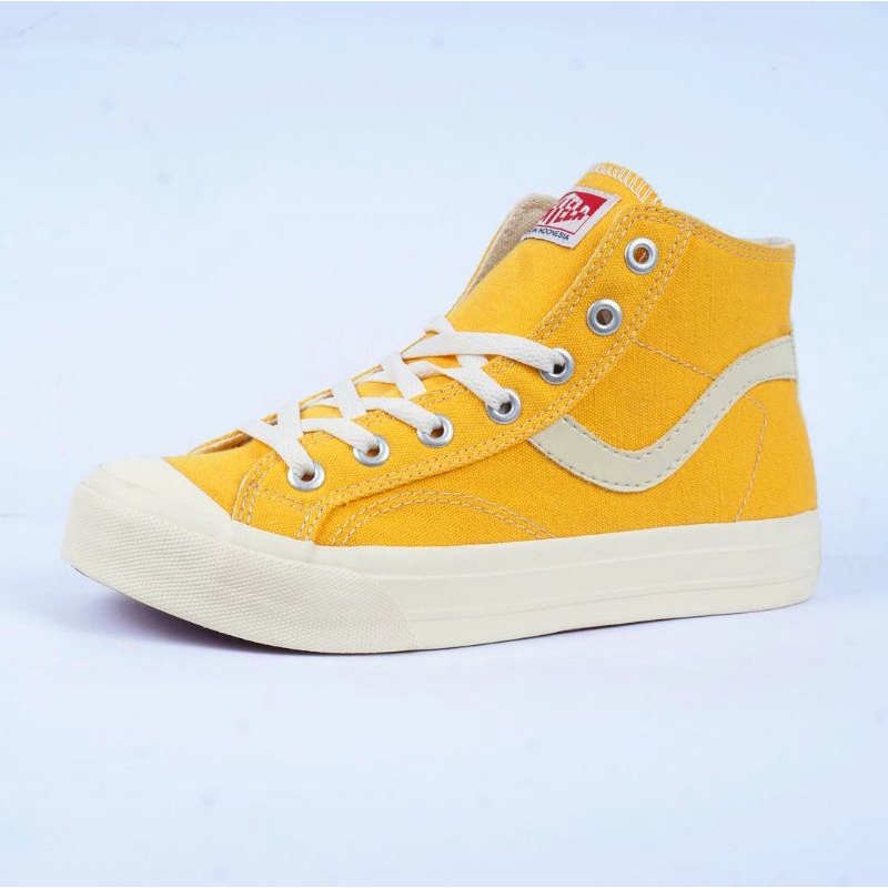 Ventela public yellow high