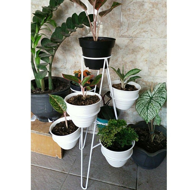 Standing Pot Besi 7 Lubang - Rak Pot Bunga - Dudukan Pot, Dudukan Pot Besi, Rak Pot Bunga