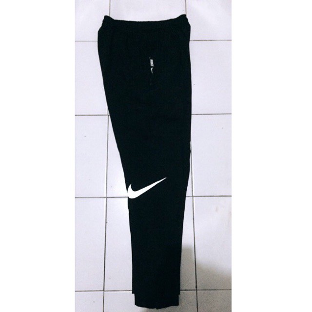 CELANA TRACKPANTS NIKE PRIA DAN WANITA